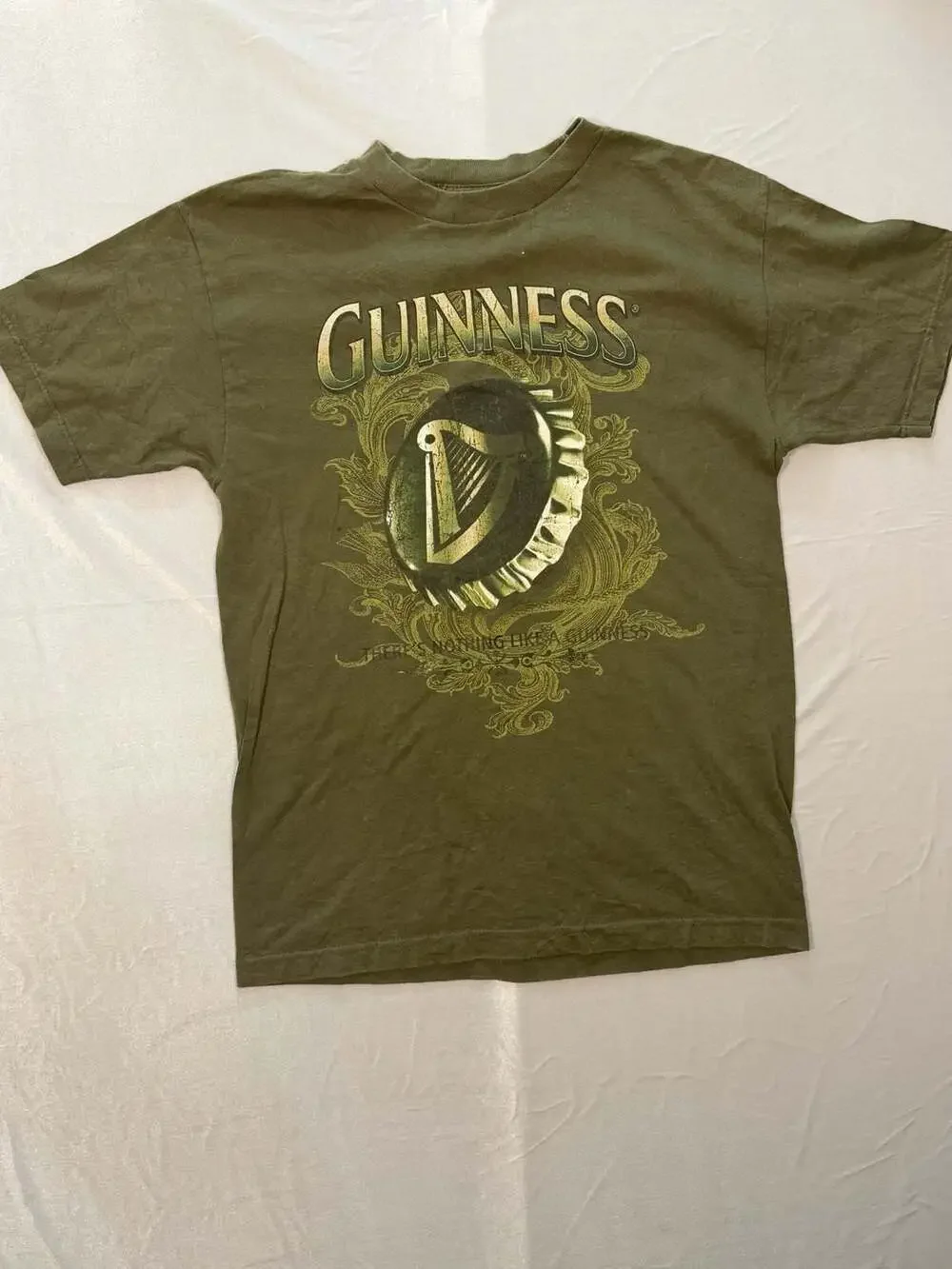 Guinness Official Merchandise Olive Green Bottle Cap Graphic T-Shirt